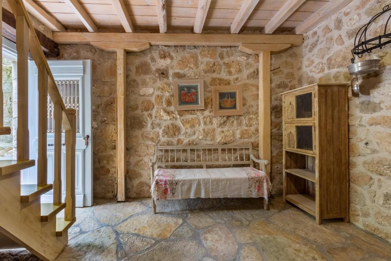 Aparthotel Pavezzo Country Retreat Katouna Esterno foto