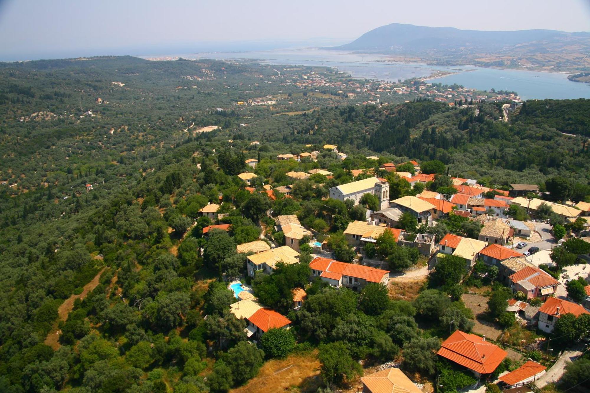 Aparthotel Pavezzo Country Retreat Katouna Esterno foto