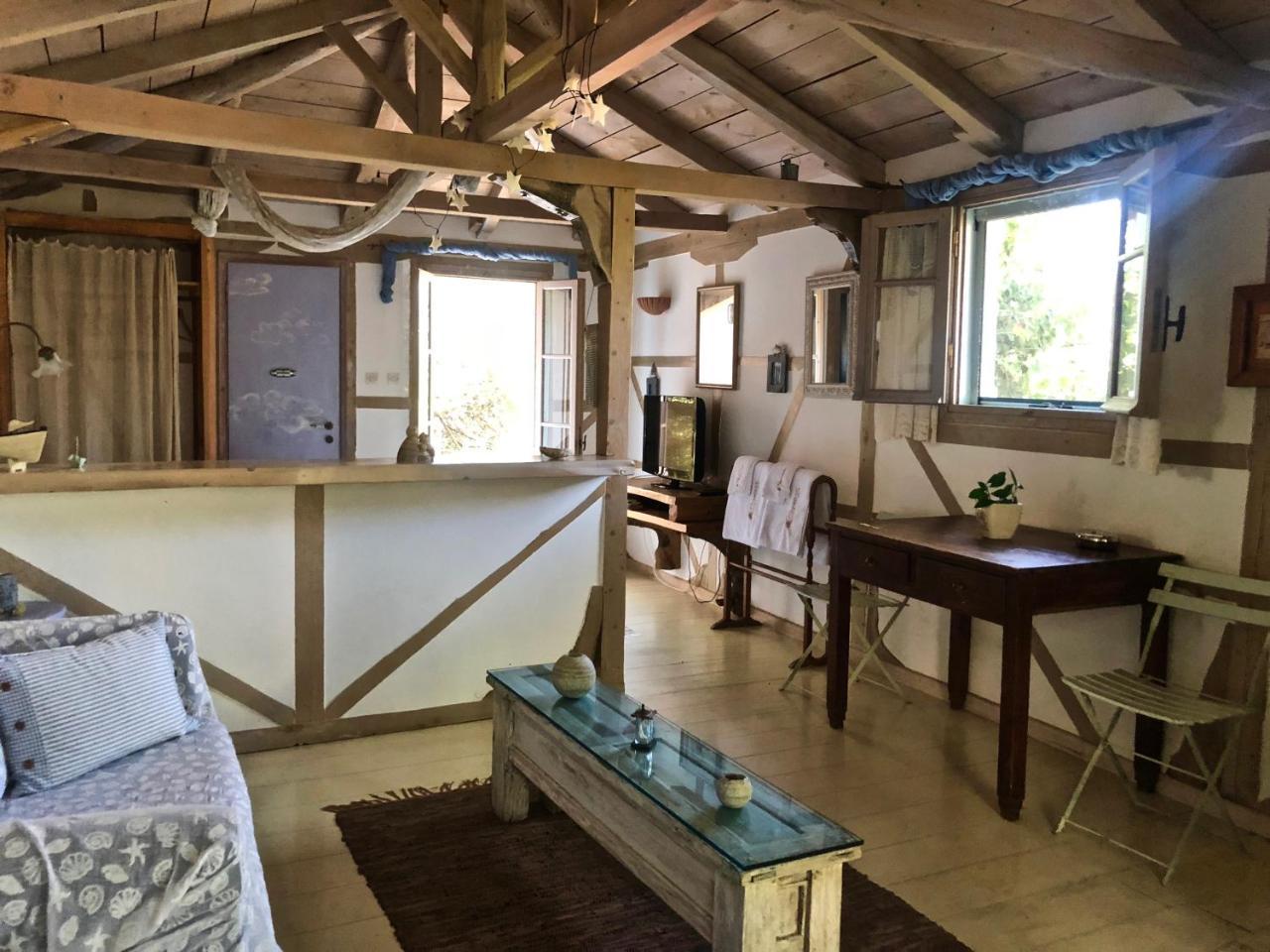 Aparthotel Pavezzo Country Retreat Katouna Esterno foto